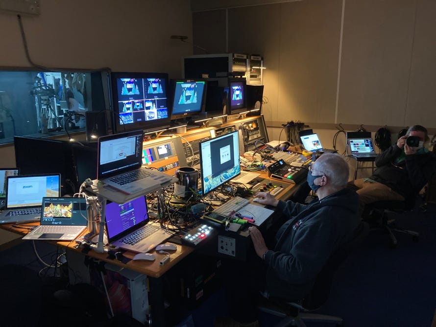 Zoom Conference Multicam ズーム会議 