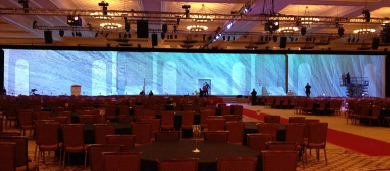 60 metre mapped projection screen
